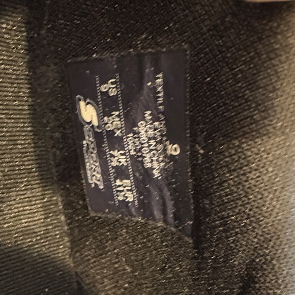 Skechers Black Shiny Knit Slip On Sport Memory Foam Sneaker 9 Very Light Weight - Picture 13 of 13